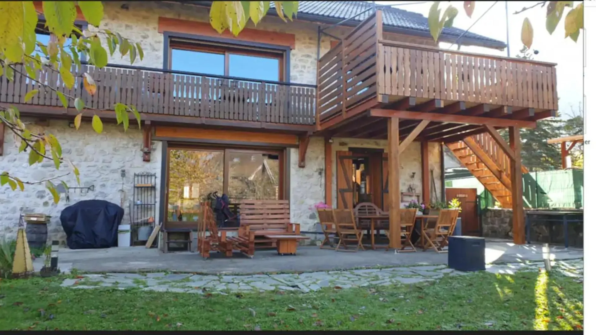 Gites Chapo Julo Giez Apartment